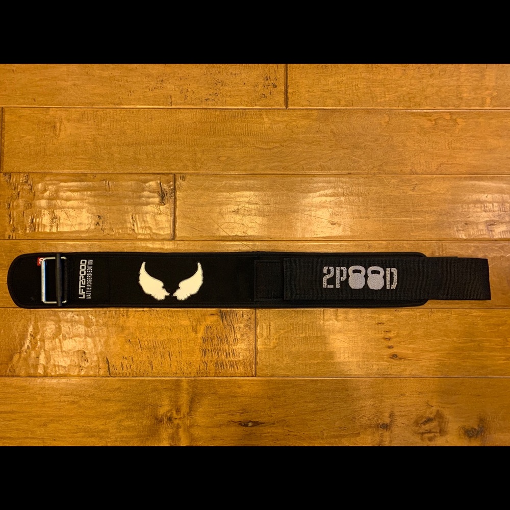 2Pood Mattie Rogers Lifting belt